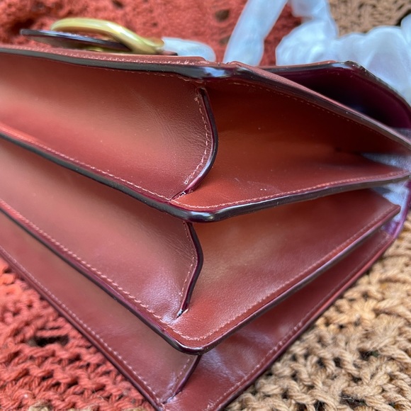 Coach Riley Top Handle 22 Signature - Picture 5 of 9